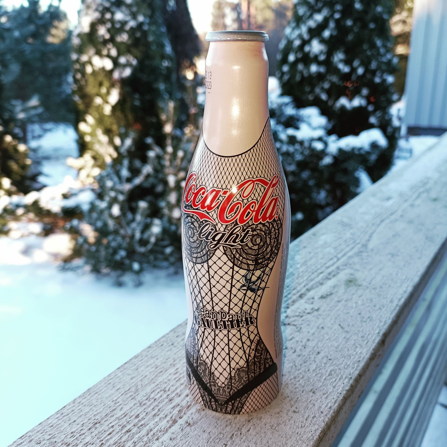 Jean Paul Gaultier Diet Coke pullo