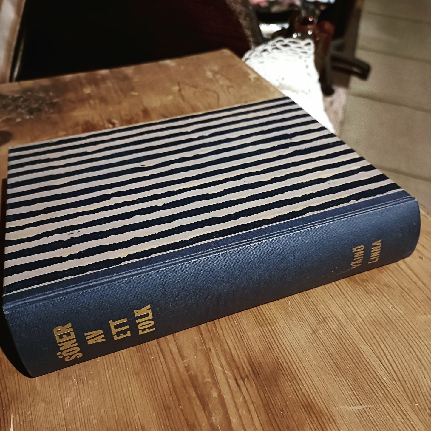 Söner av ett folk - Väinö Linna