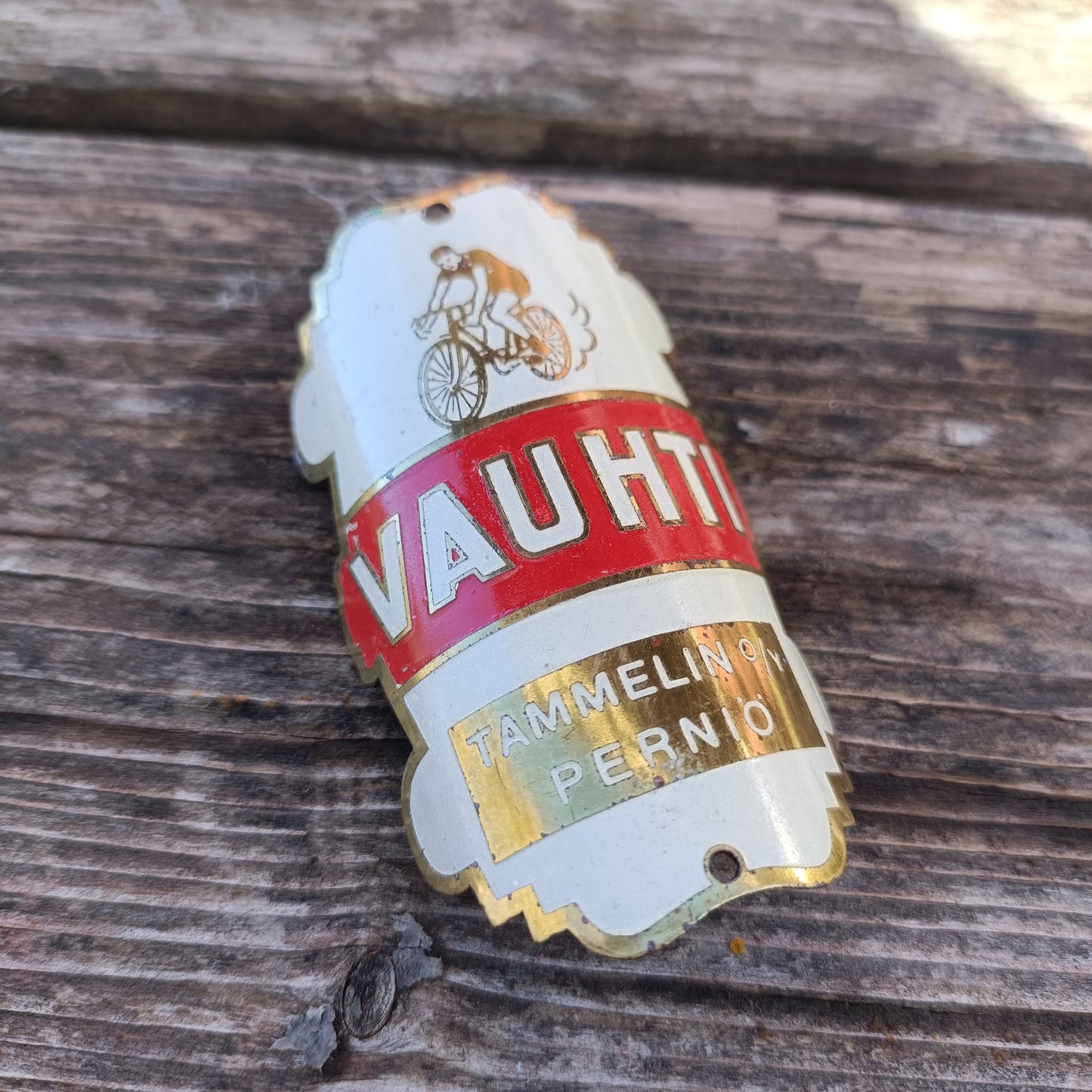 Vauhti - Polkupyörän keulamerkki