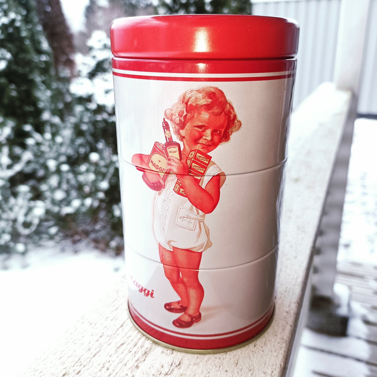 Maggi peltipurkki liemikuutioille