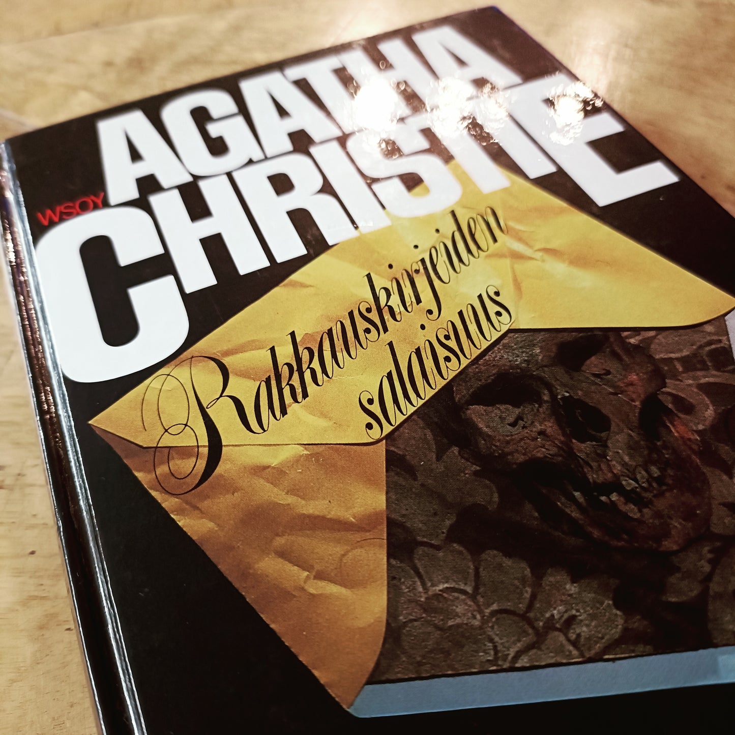 Rakkauskirjeiden salaisuus - Agatha Christie