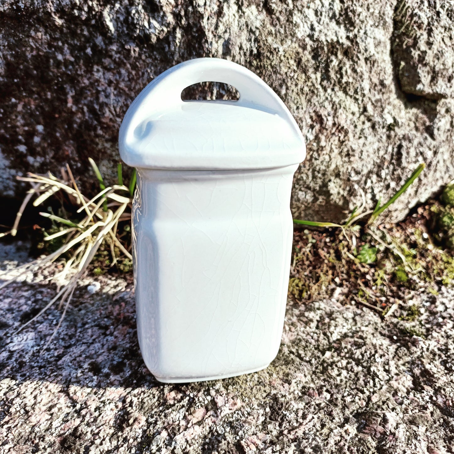 Arabia luumu maustepurkki, pippuria