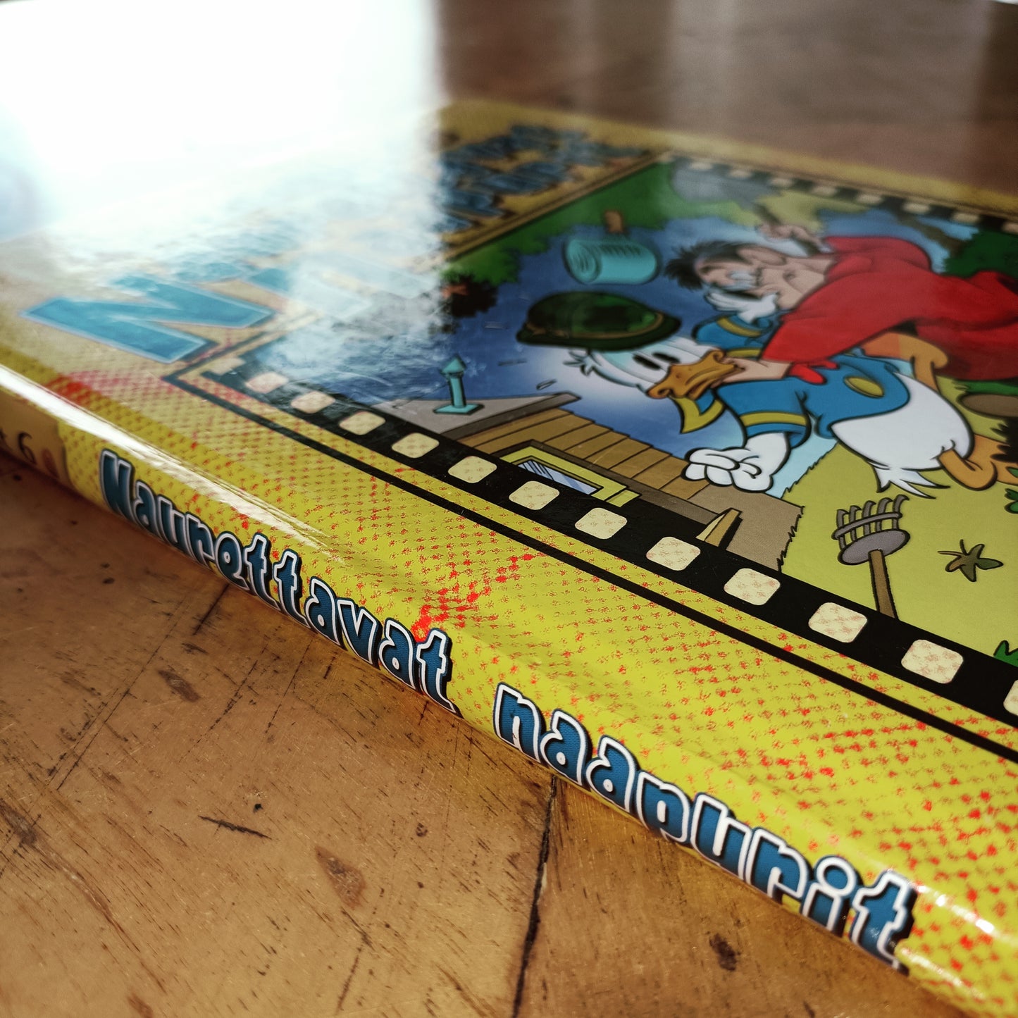 Ankantekijät 6 - Naurettavat naapurit