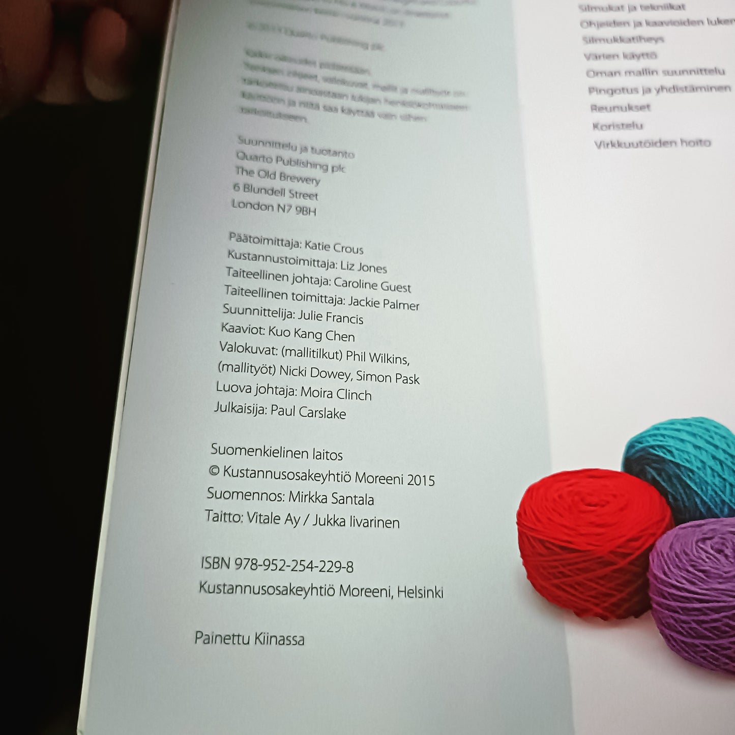 100 isoäidinneliötä - Perinteisen virkkausmallin uudet kuviot