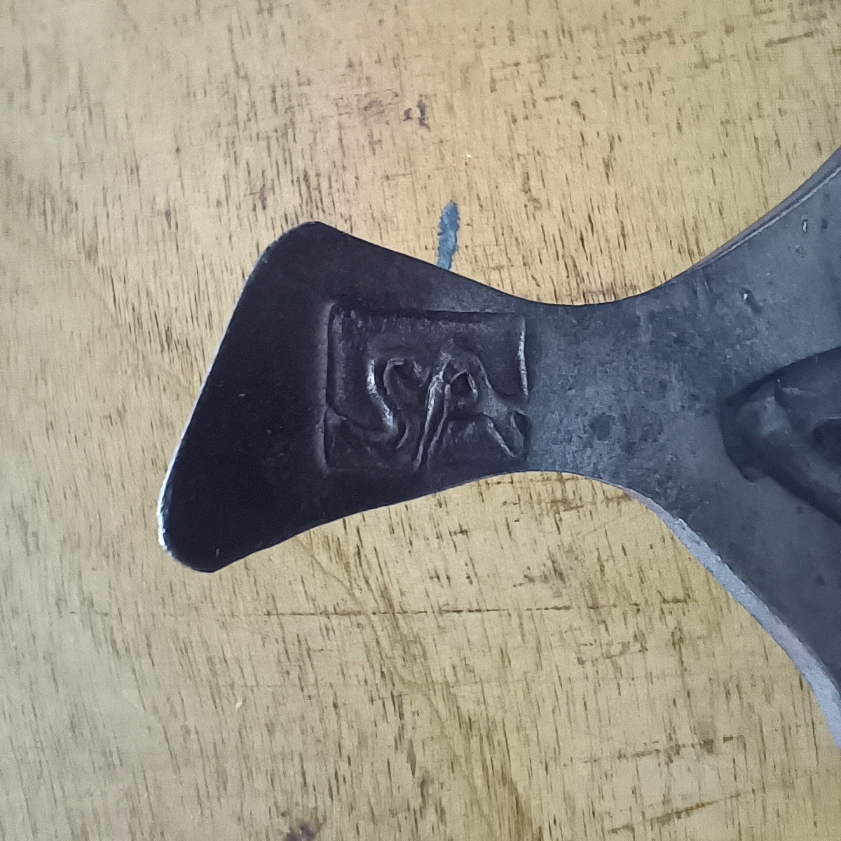 Metalliset lehdet 2 kpl