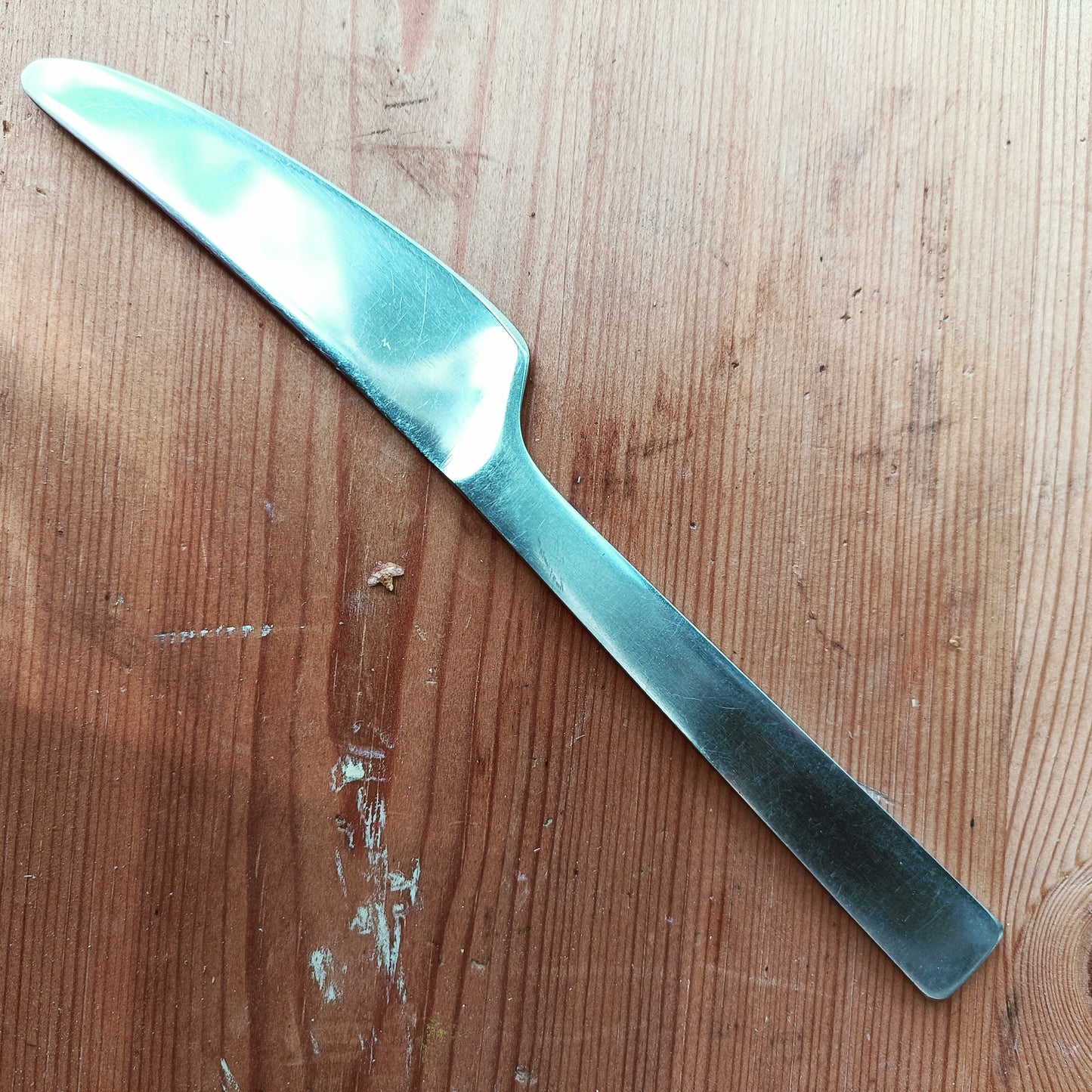 Fiskars Triennale pieni veitsi