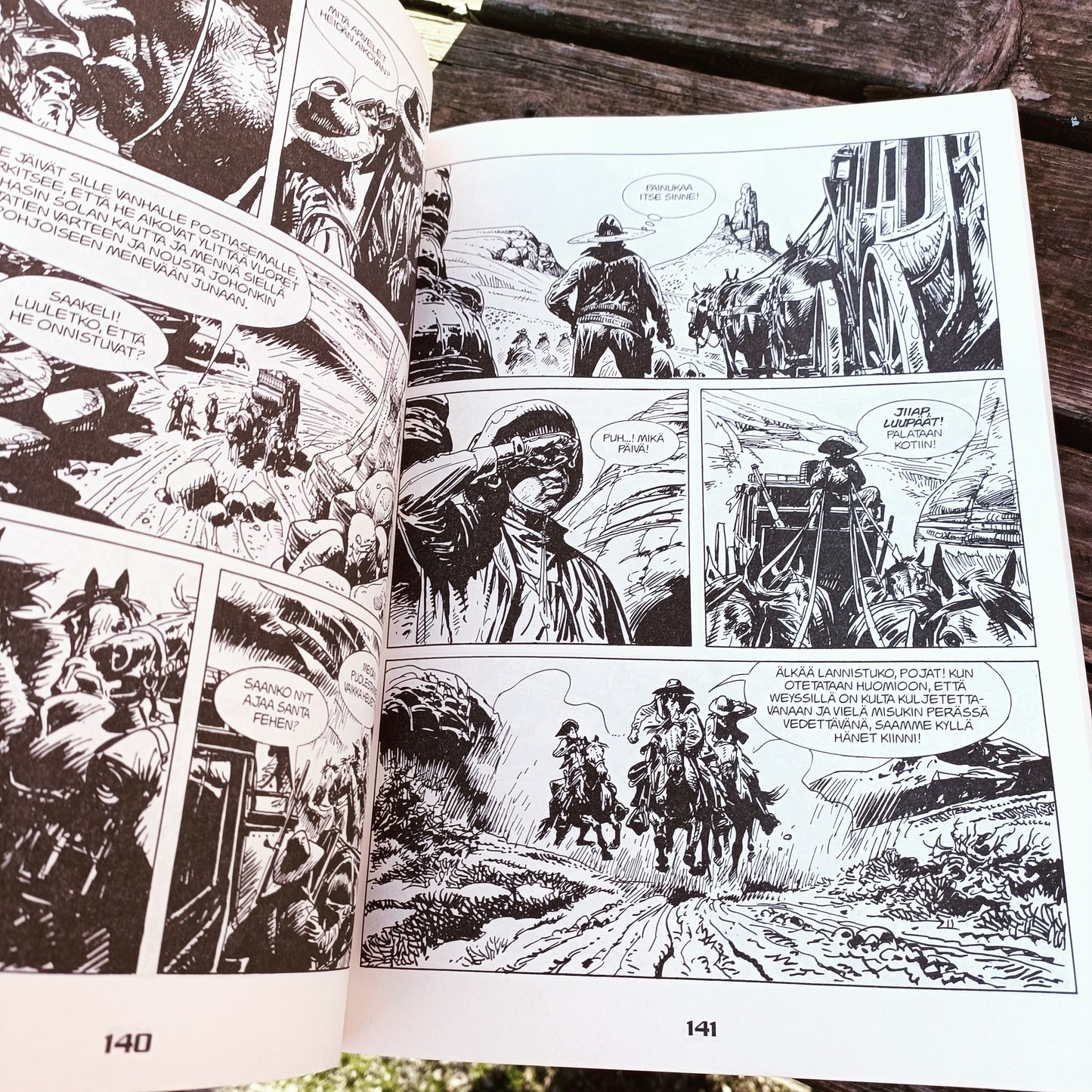 Tex Willer - Suuri junaryöstö - suuralbumi 19