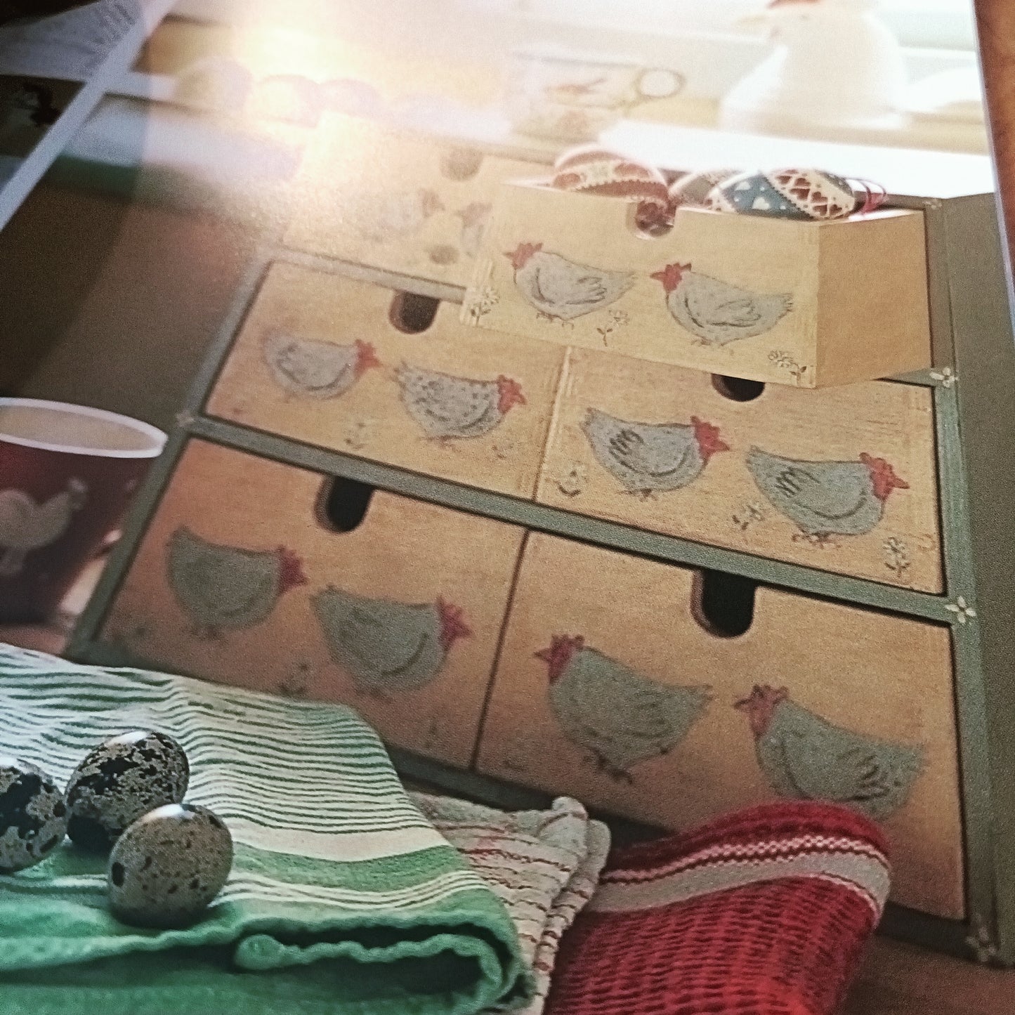 Lapsuusajan aarteet - itsetehtyjä leluja ja lahjoja