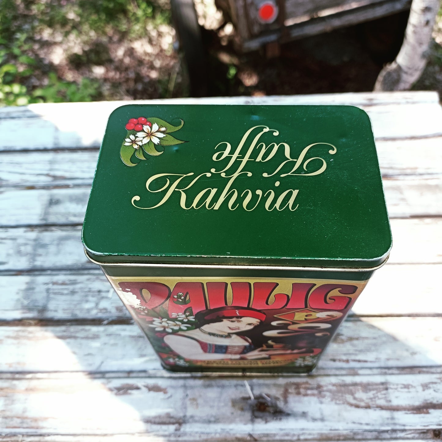 Paulig vihreä peltinen kahvipurkki kannella