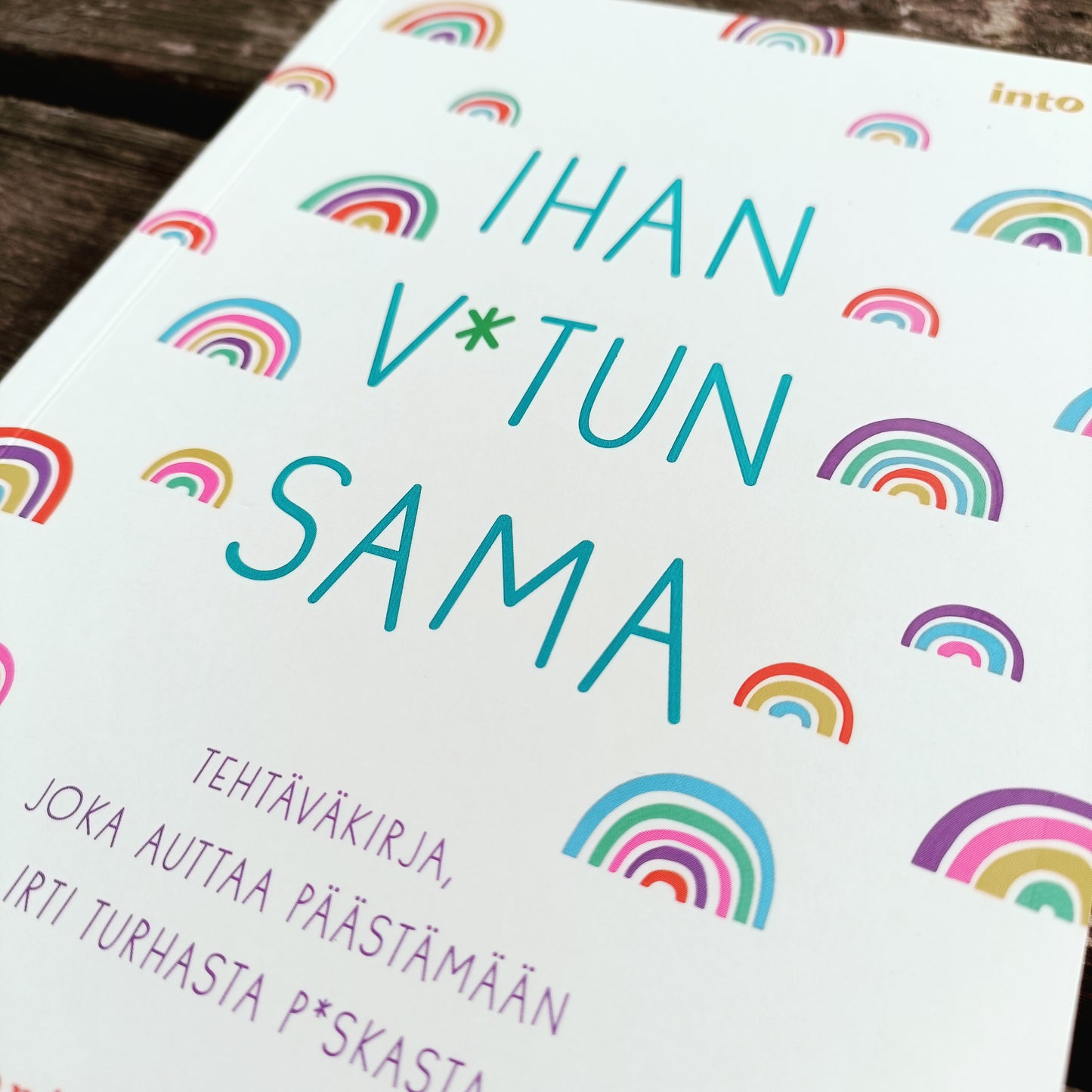 Ihan v*tun sama - Monica Sweeney