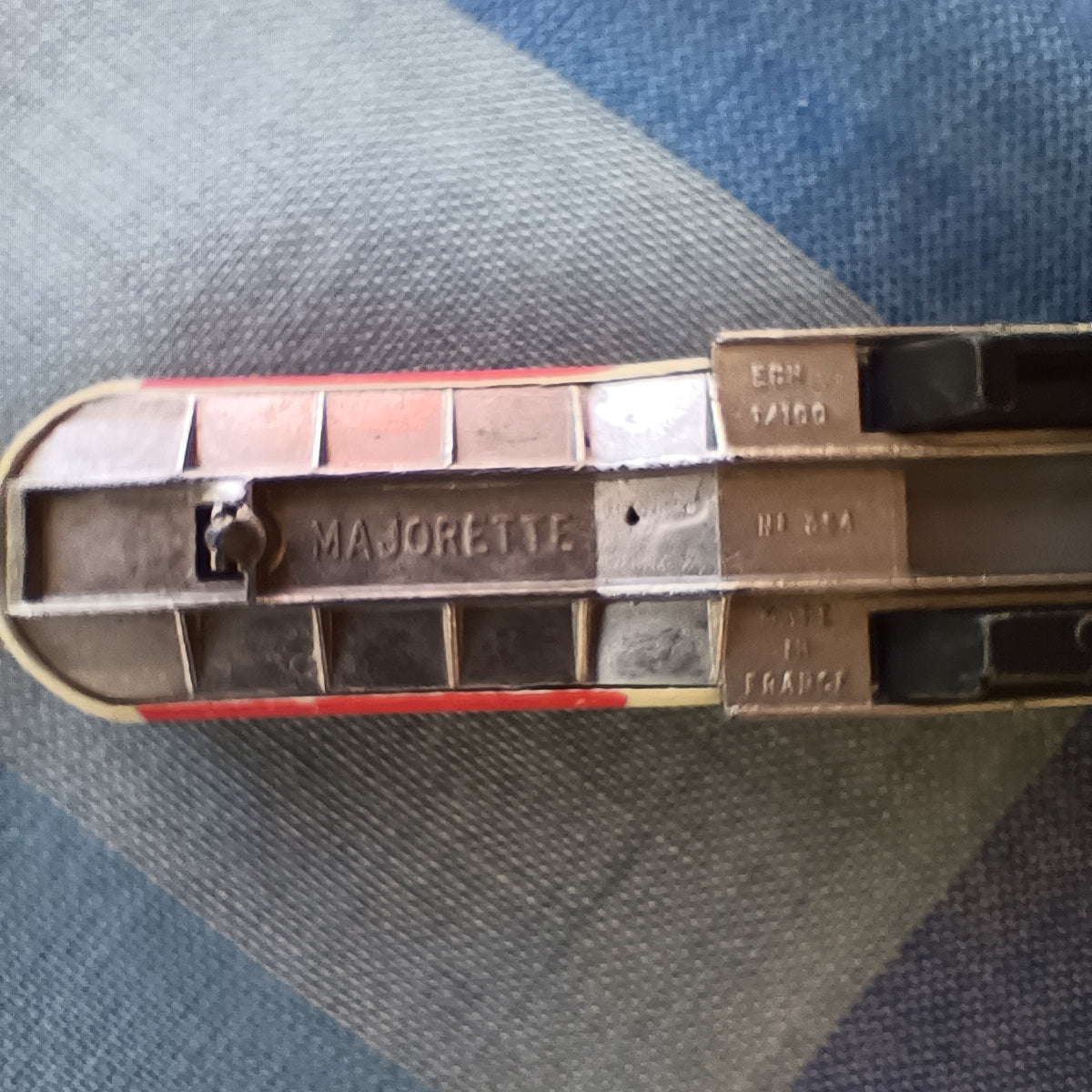 Majorette ESSO perävaunu 1/100