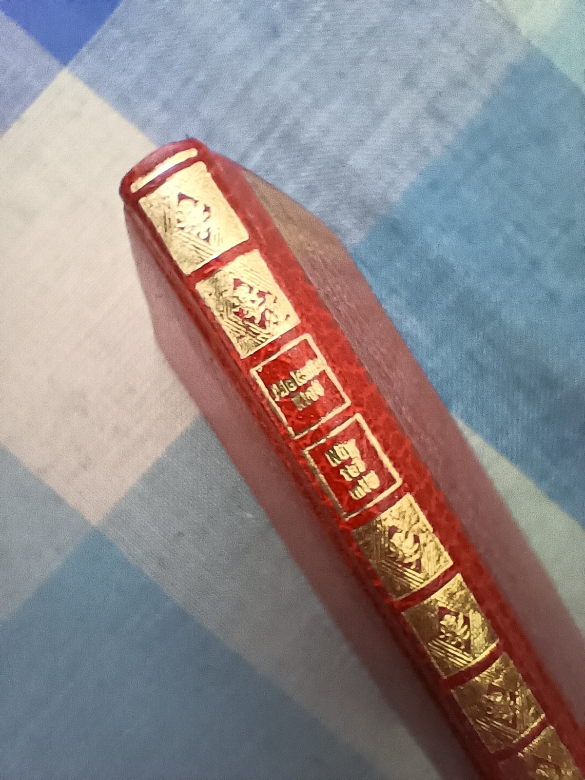 Aleksis Kivi - Näytelmiä - Kihlaus, Yö ja Päivä ja Lea