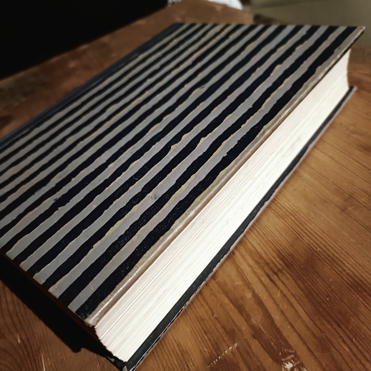 Söner av ett folk - Väinö Linna