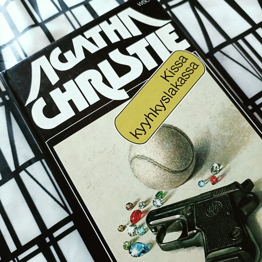 Kissa kyyhkyslakassa - Agatha Christie