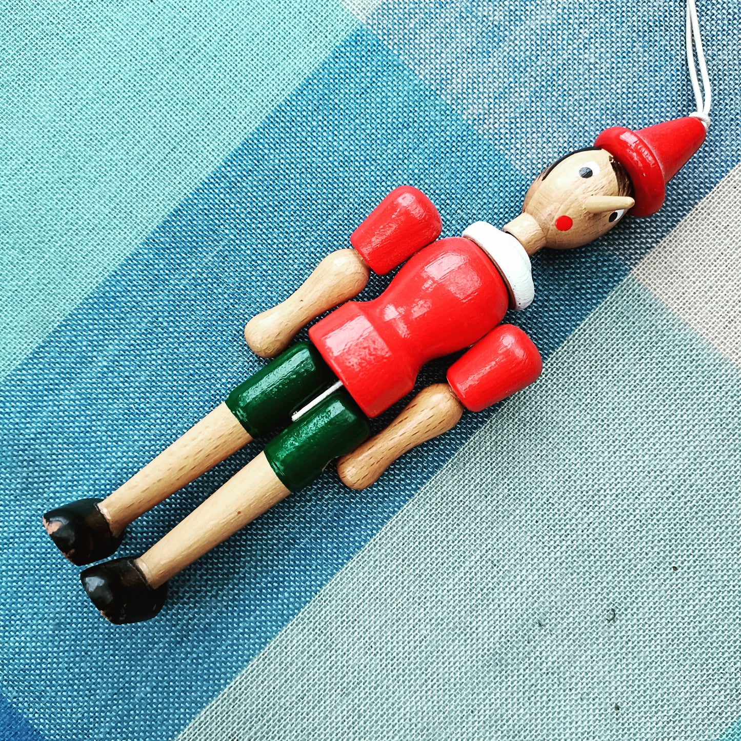 Vintage Pinokkio nukke