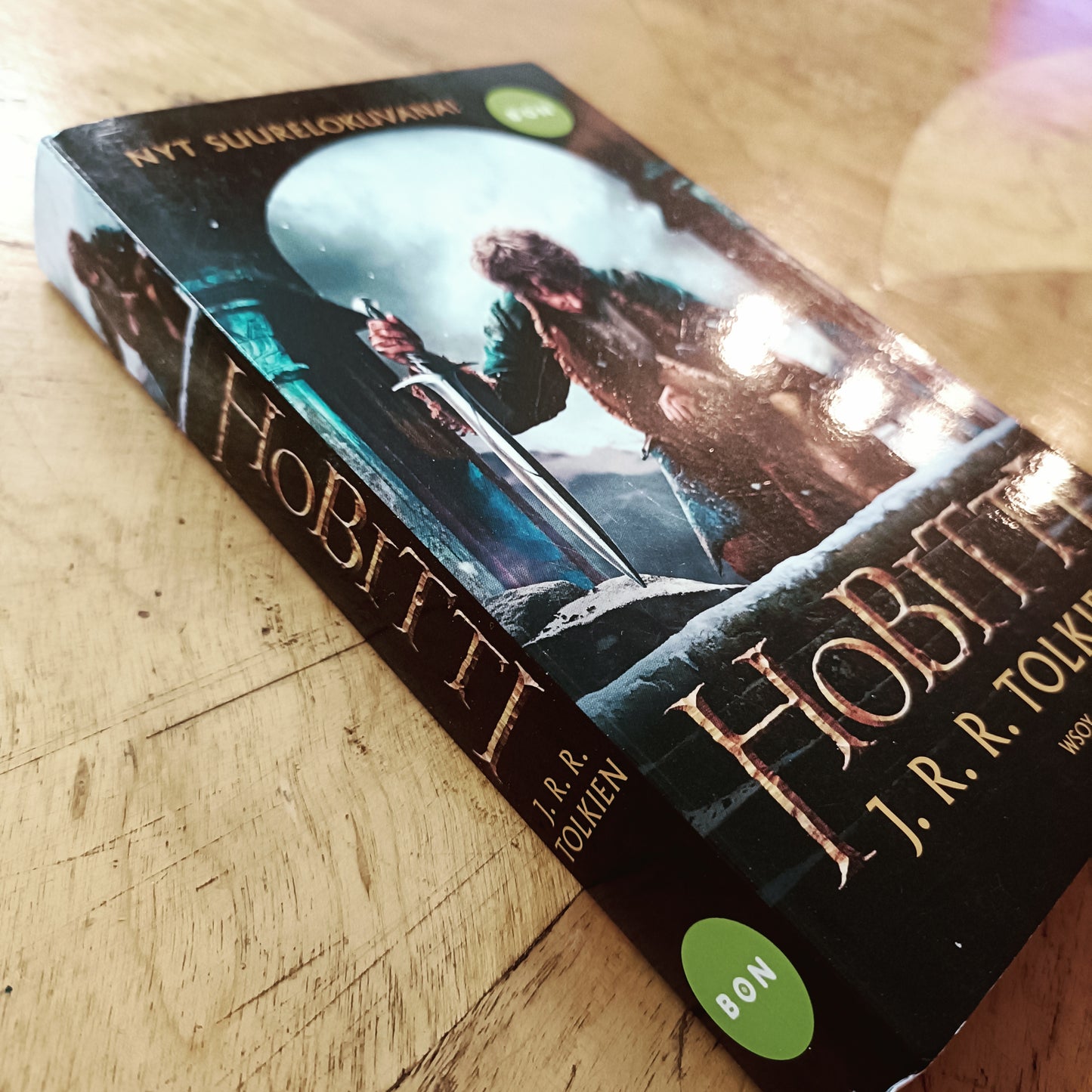 Hobitti - J. R. R. Tolkien - pokkari
