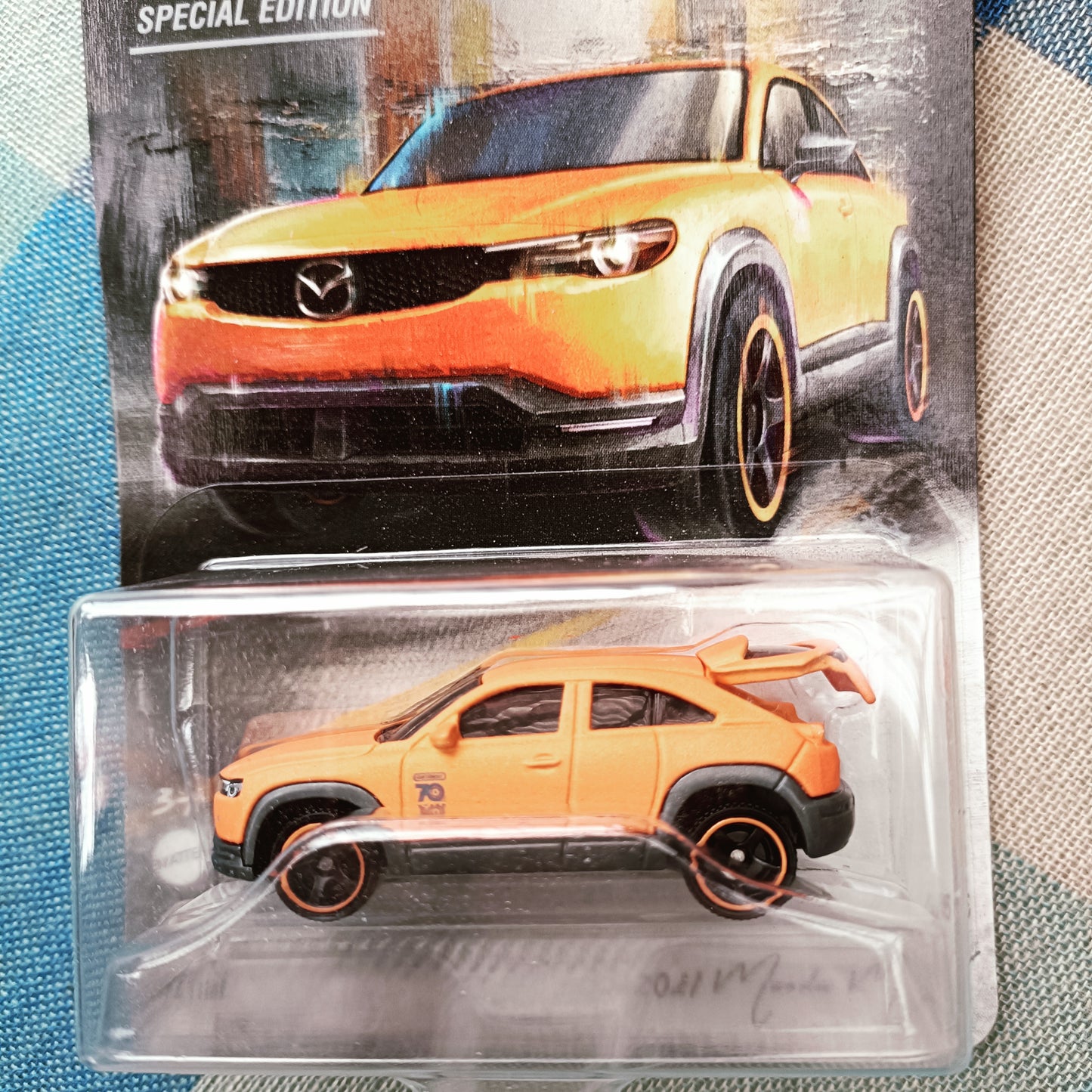 Matchbox - Mazda MX 2021 - 70 Years - Orange - 1:64