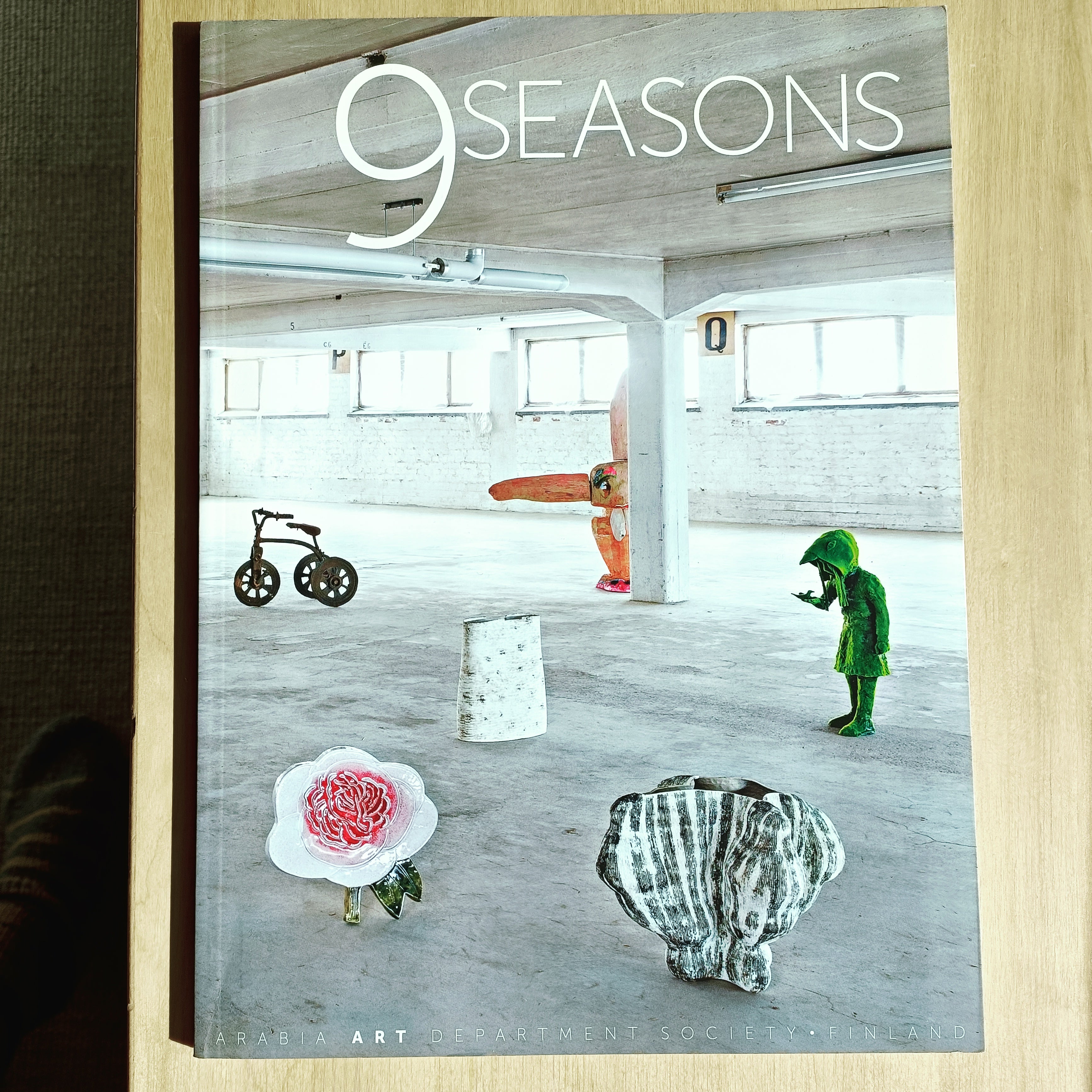 9 seasons - Arabia Art department Society Finland – Vintage kauppa