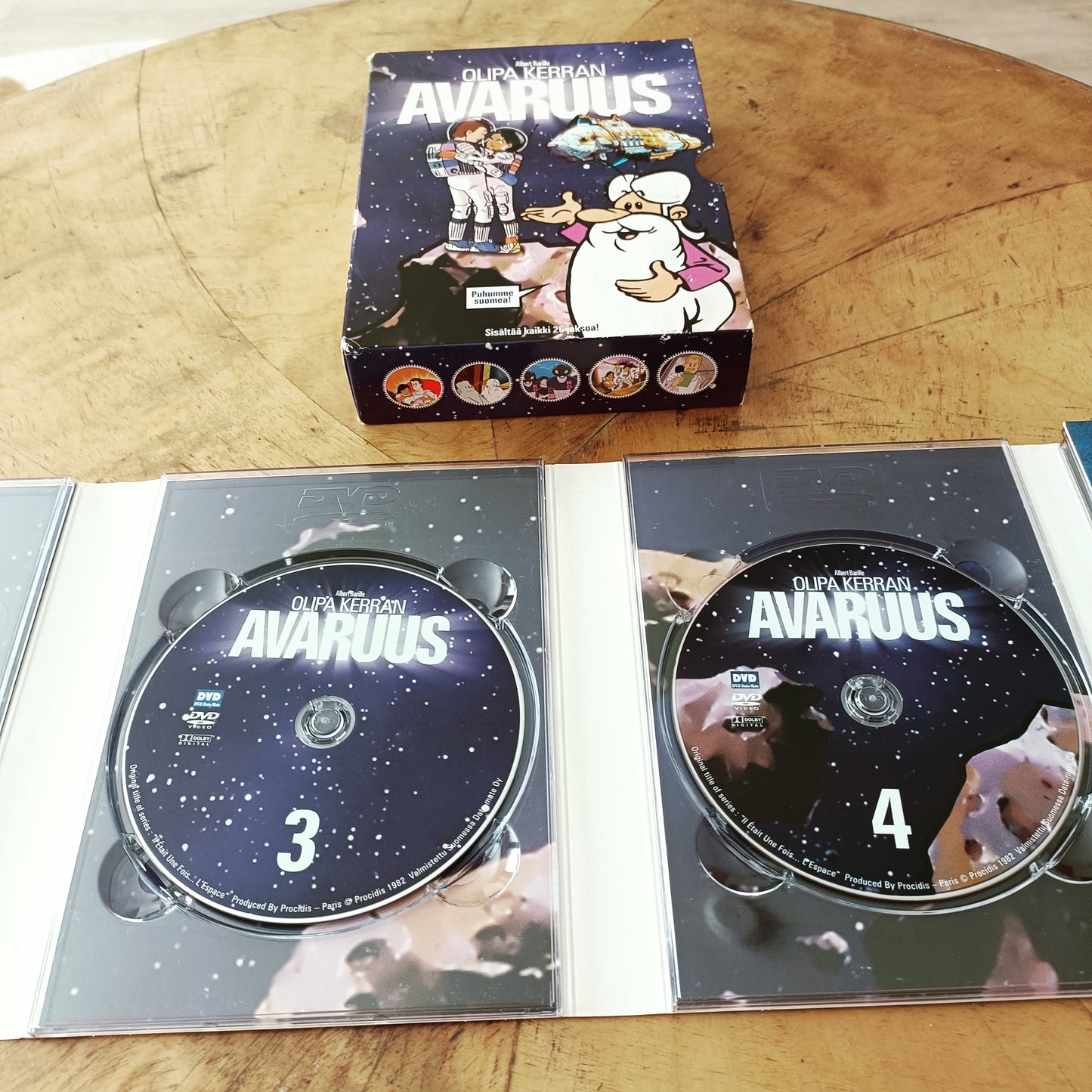 Olipa kerran avaruus - 6DVD