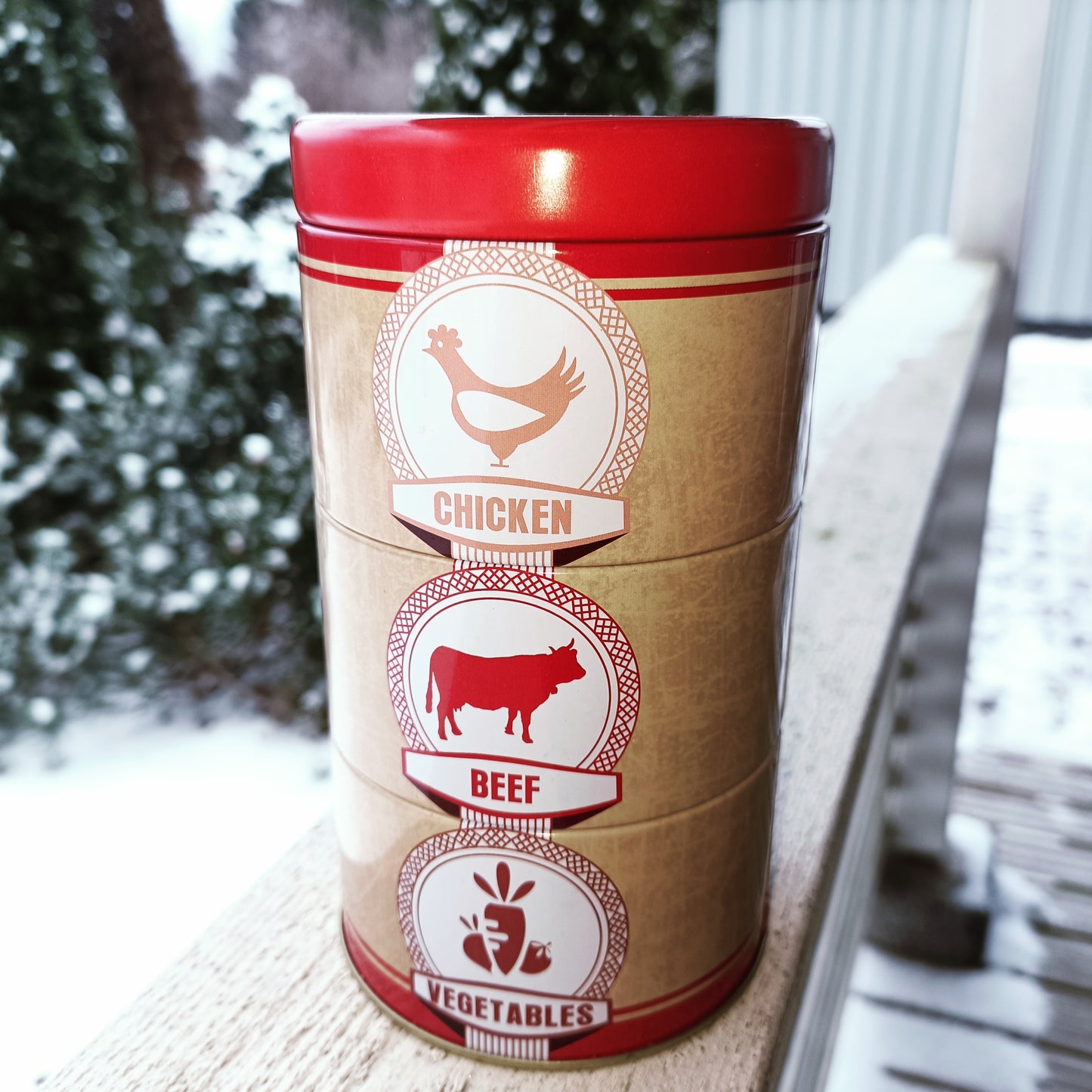 Maggi peltipurkki liemikuutioille