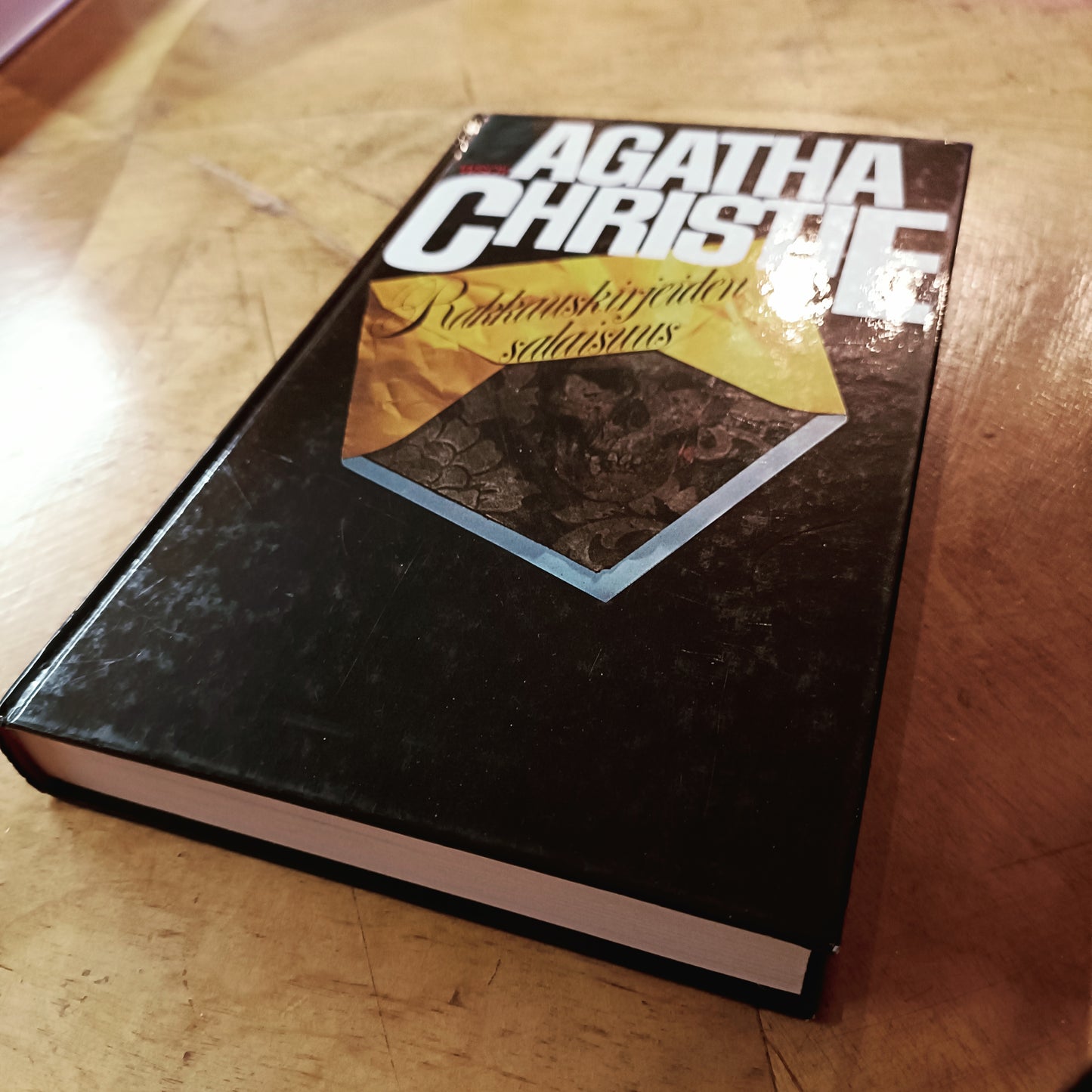 Rakkauskirjeiden salaisuus - Agatha Christie