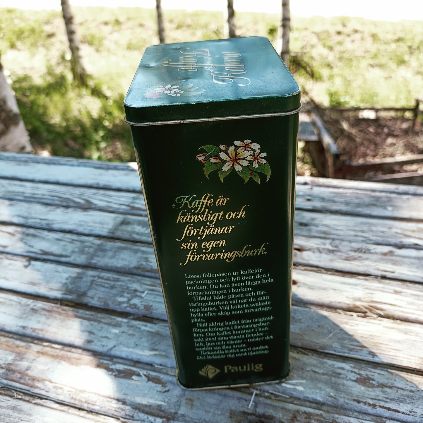 Paulig vihreä peltinen kahvipurkki kannella