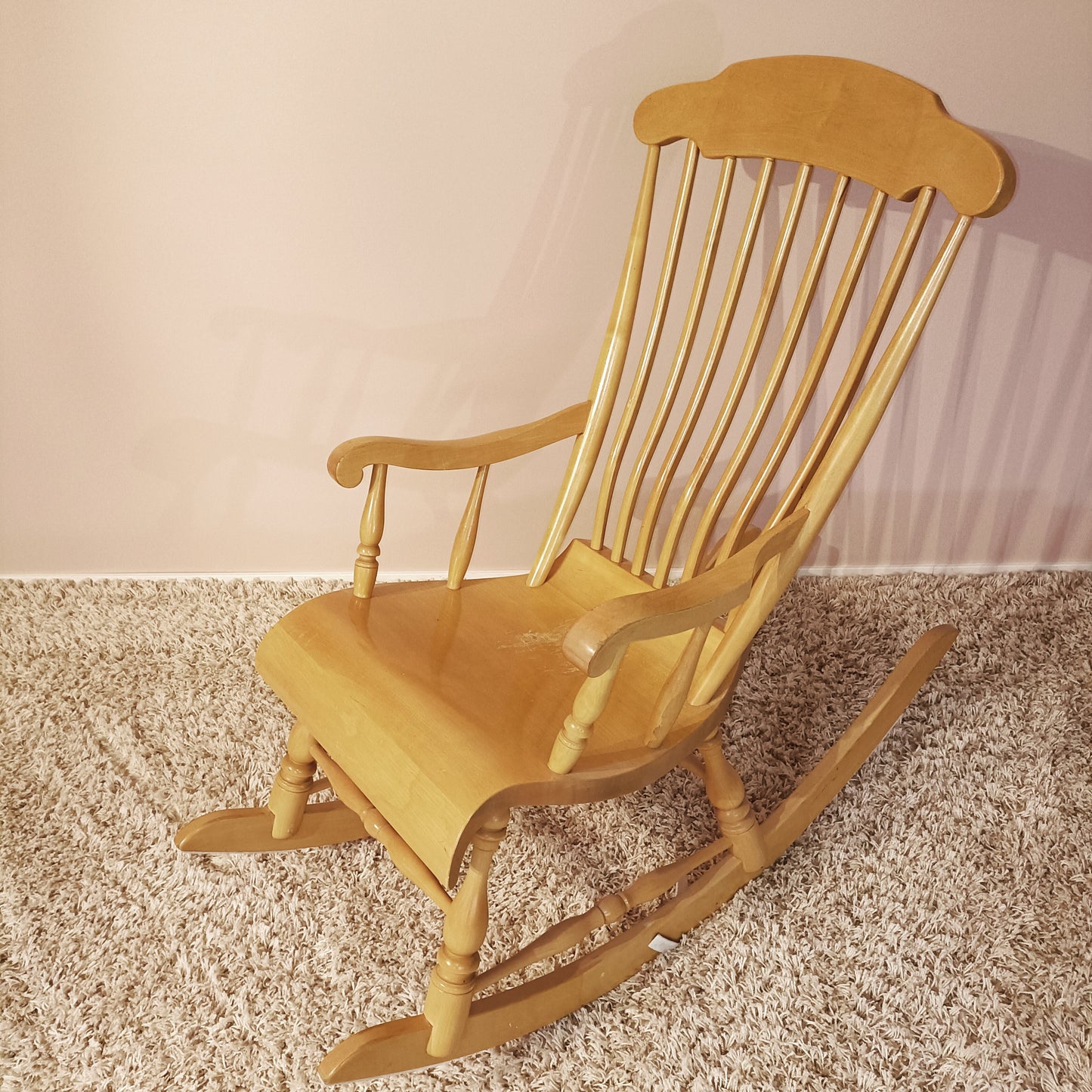 Urjalan perinteinen keinutuoli