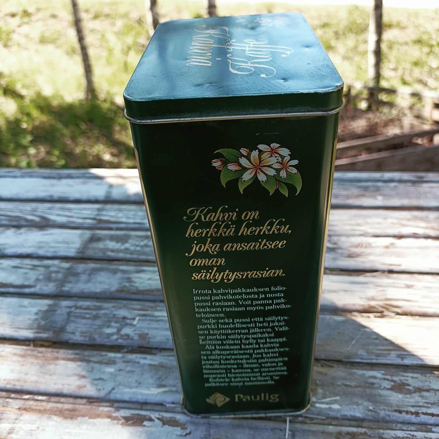 Paulig vihreä peltinen kahvipurkki kannella