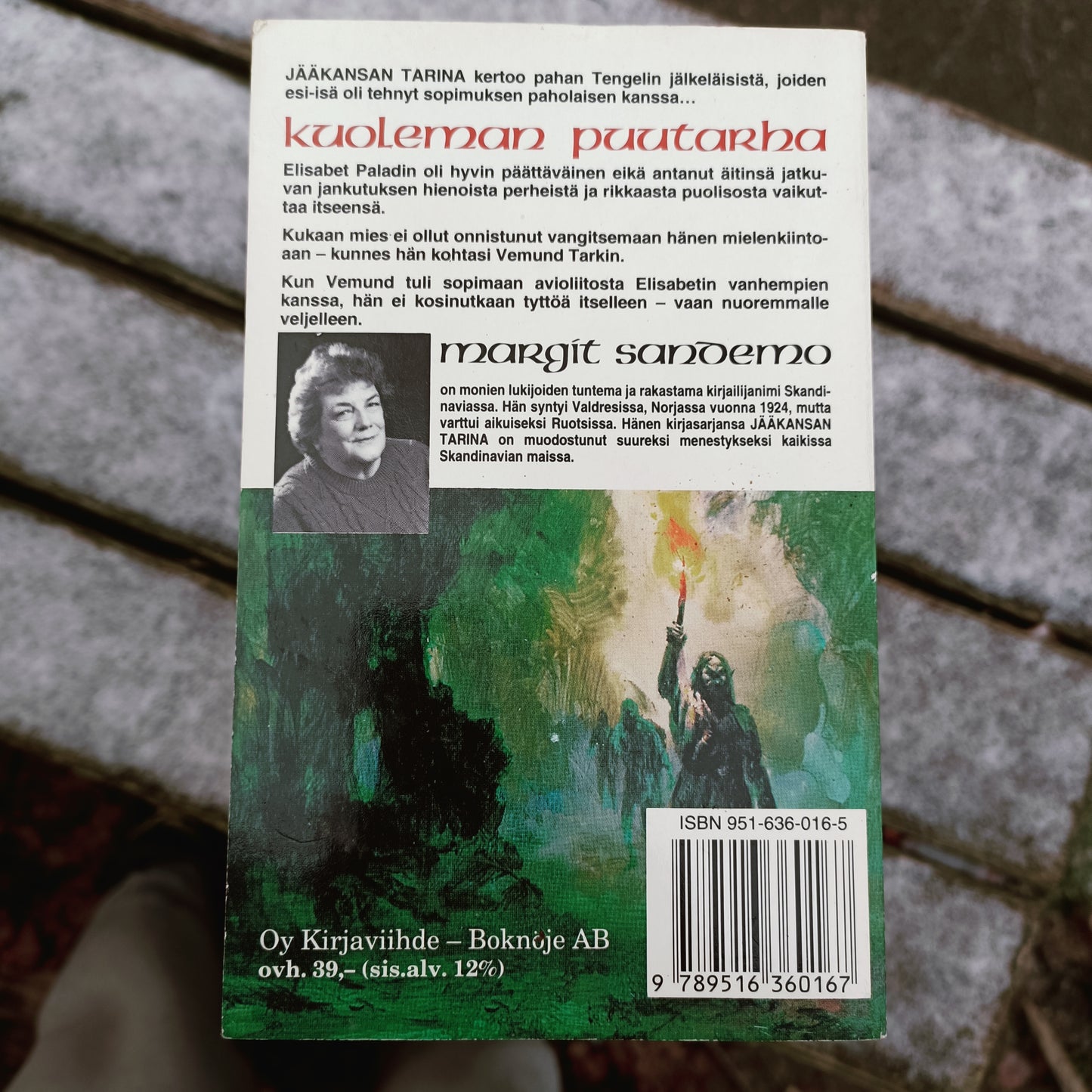 Jääkansan tarina 17 - Kuoleman puutarha - Margit Sandemo