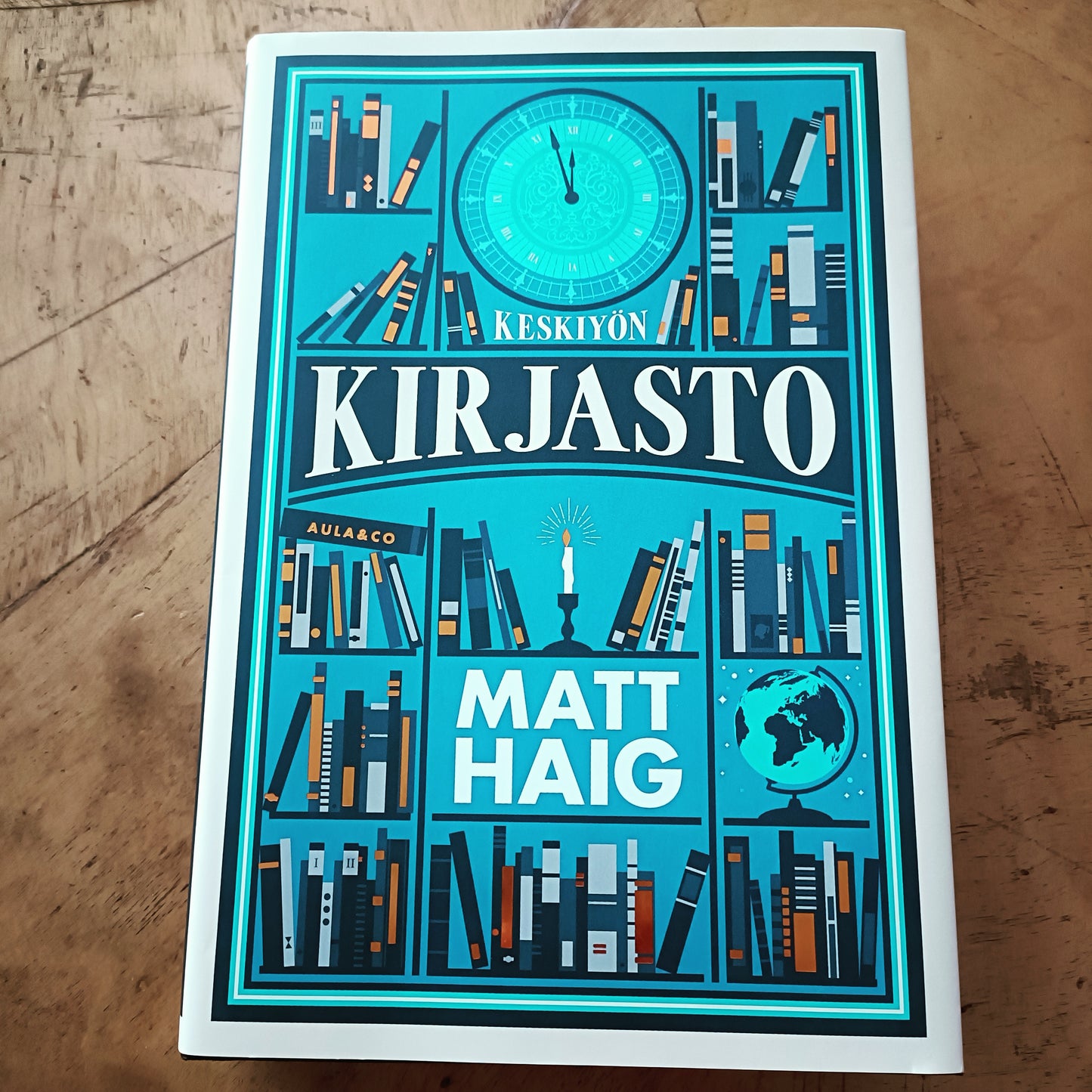 Keskiyön kirjasto - Matt Haig