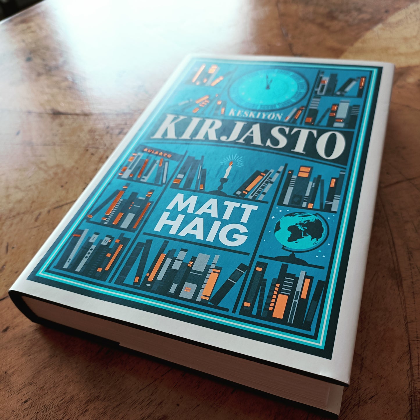 Keskiyön kirjasto - Matt Haig