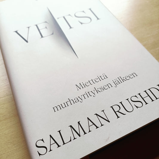 Veitsi - Mietteitä murhayrityksen jälkeen - Salman Rushdie