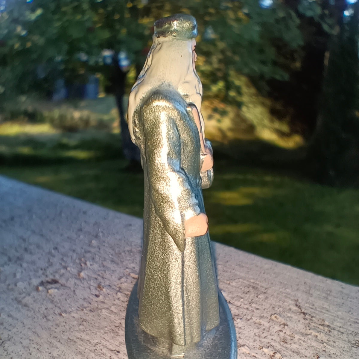 Albus Dumbledore metallifiguuri