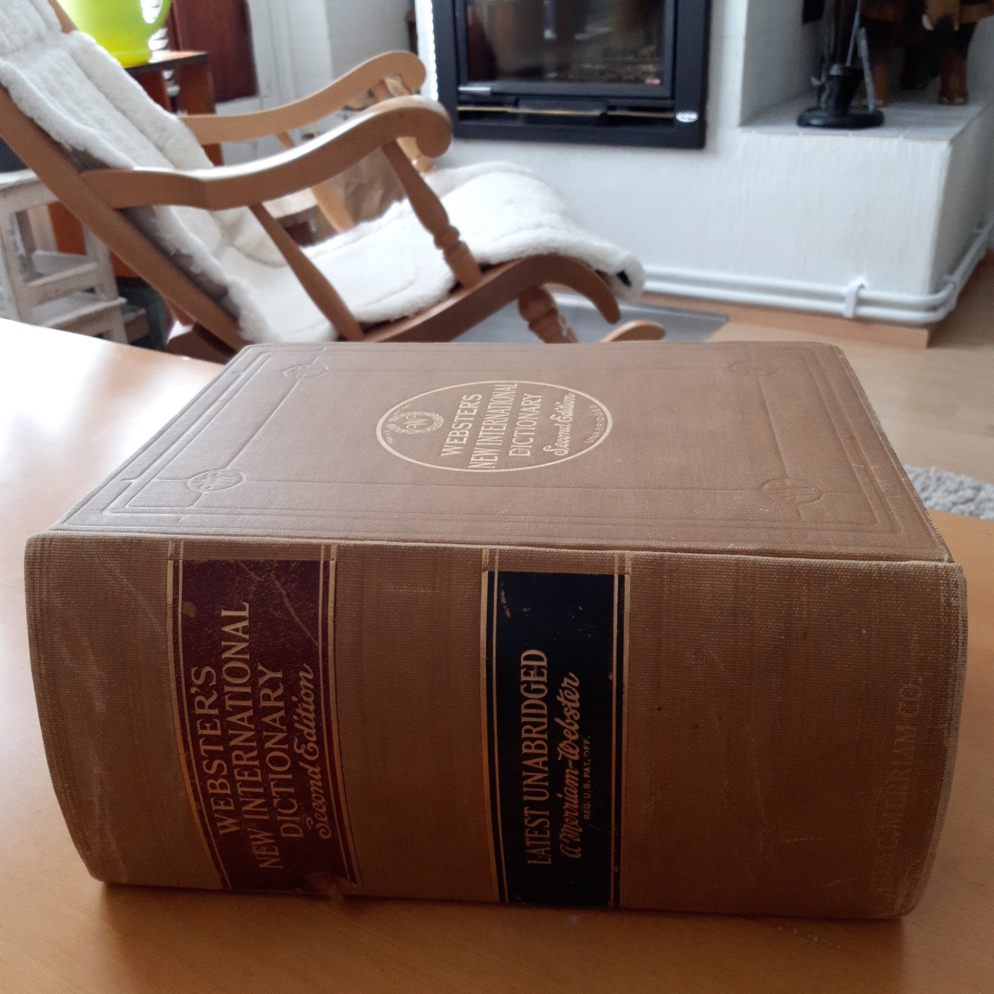 webster's new international dictionary - second edition - latest unabridged 1947