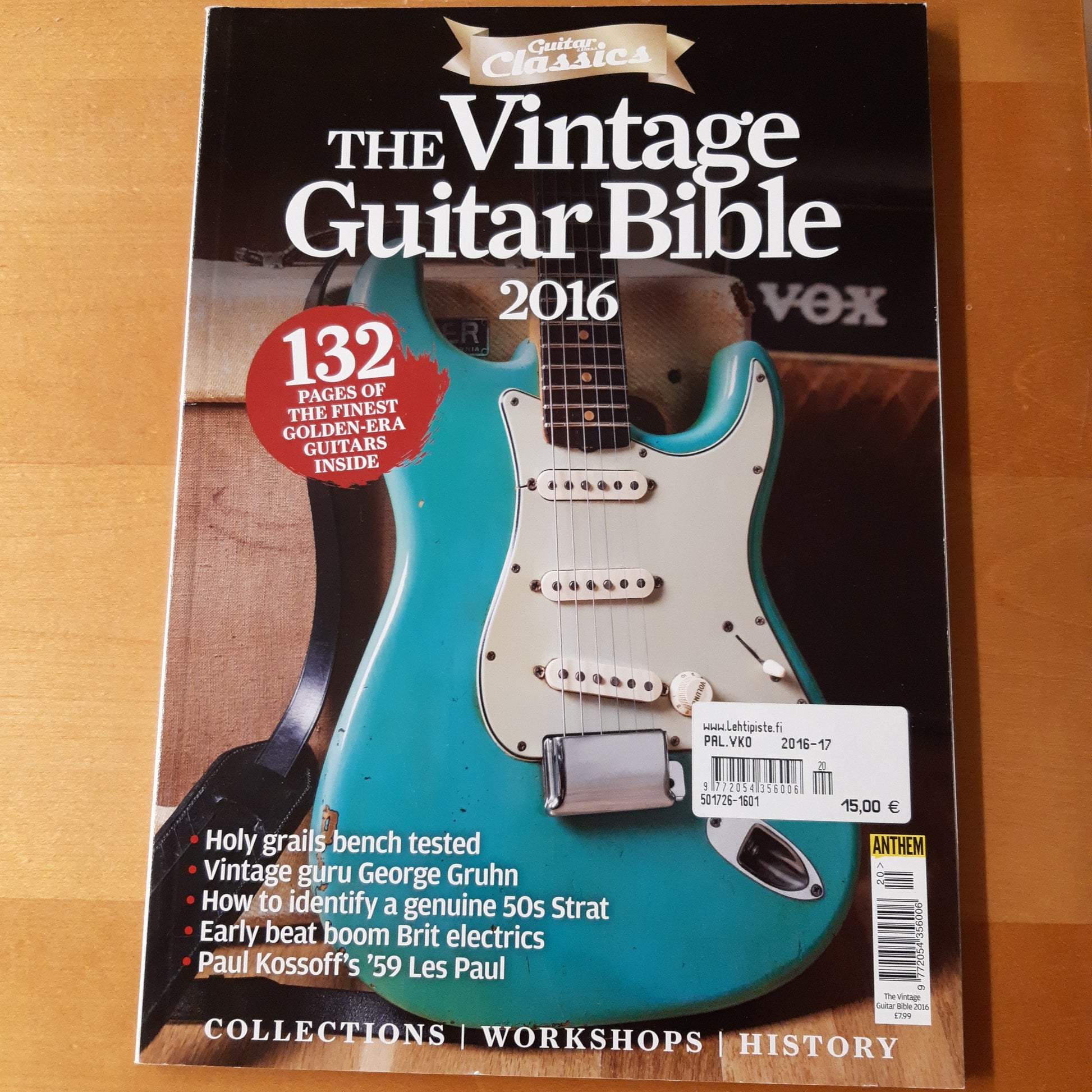 guitar & bass classics - the vintage guitar bible 2016