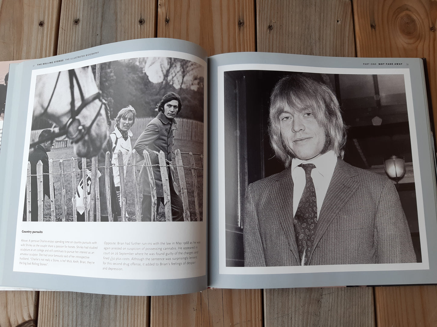 the rolling stones - the illustrated biography - kirja